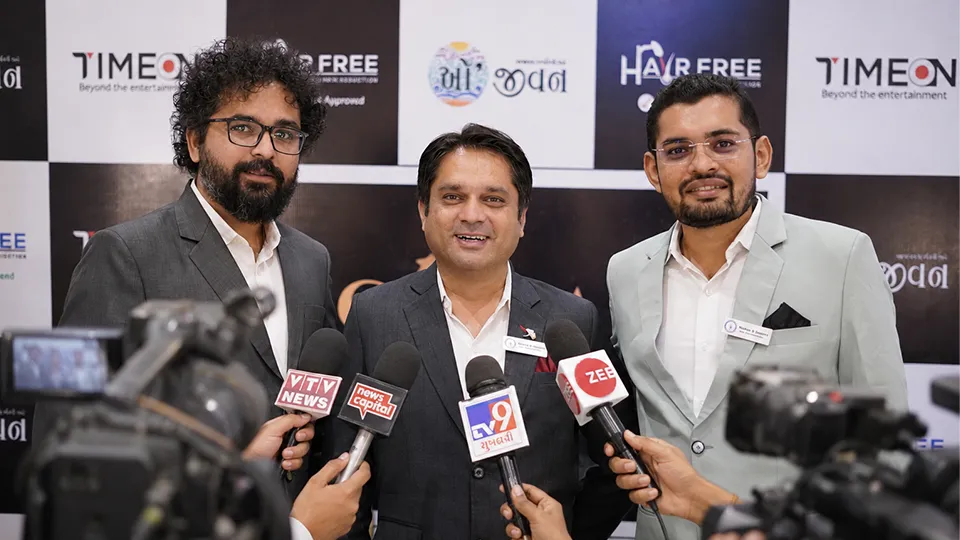 HairFree HairGrow team receiving an award at a function